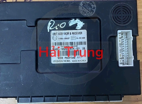 Tháo xe Hộp điều khiển điện thân xe BCM Kia Rio 2014 2015 954001WGN0