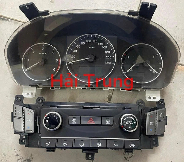 Tháo xe Đồng hồ táp lô Hyundai Starex 2019-2022