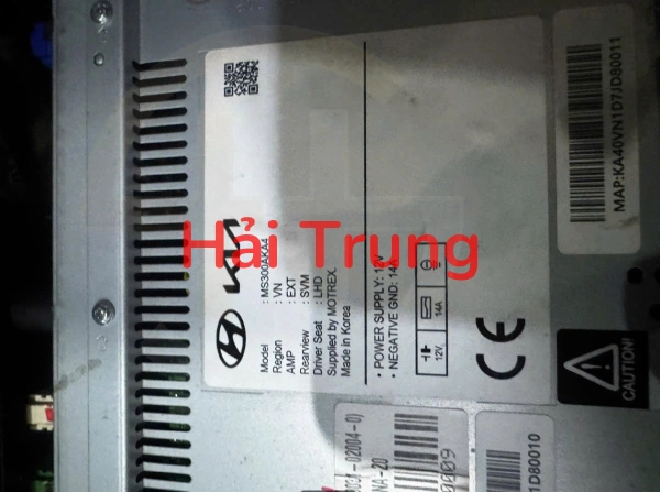 Hộp CD Kia Carnival 2023 Tháo xe