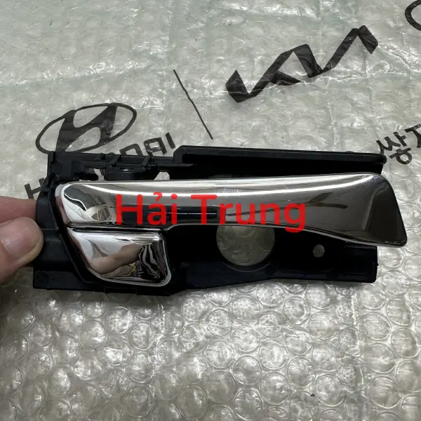 Tay mở cửa sau Hyundai Accent chính hãng