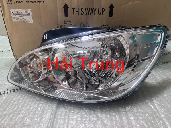 Đèn pha Hyundai Getz 2009 chính hãng