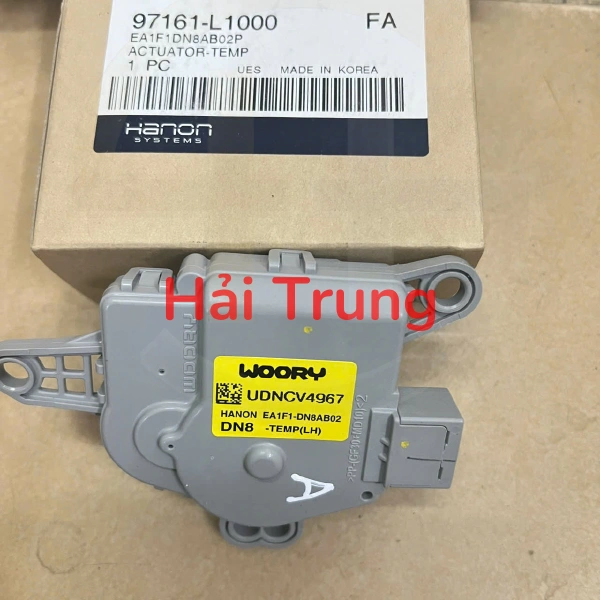 Mô tơ chia gió Hyundai Santafe 2022-2025 97161L1000