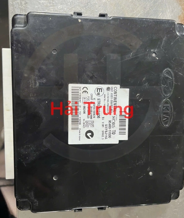 Hộp điều khiển chìa khóa thông minh Kia Morning 954801Y000