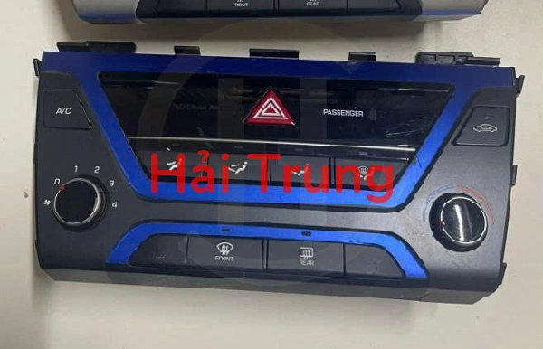 Tháo xe bảng điều khiển điều AC Hyundai Elantra 2021 2022