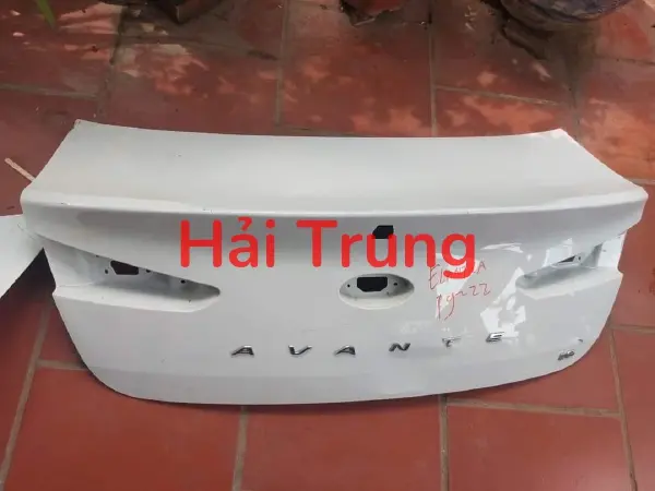 Nắp cốp sau Hyundai Elantra