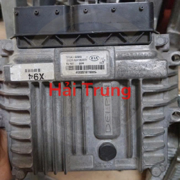 Tháo xe Hộp điều khiển động cơ hộp đen Ecu Carnival Sedona 391044X945