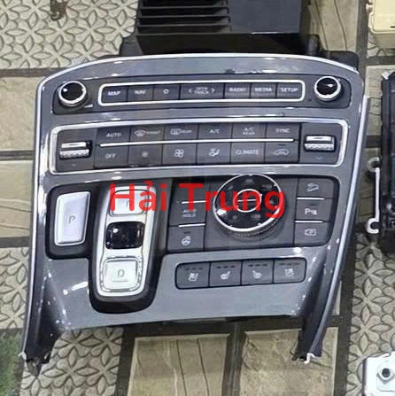 Bảng điều khiển công tắc điều hòa AC Hyundai Santafe 2022 2023 2024 2025