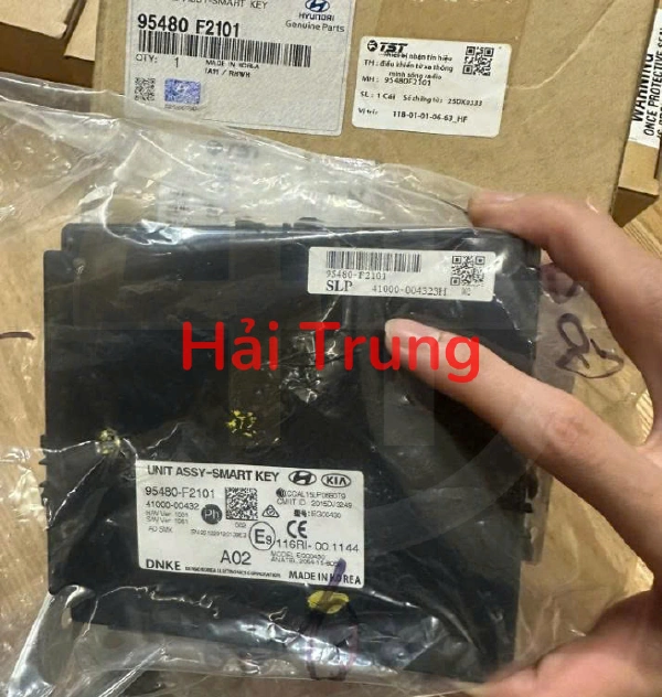 95480F2101 Hộp điều khiển chìa khóa thông minh Smart Key Hyundai Elantra 2017-2020