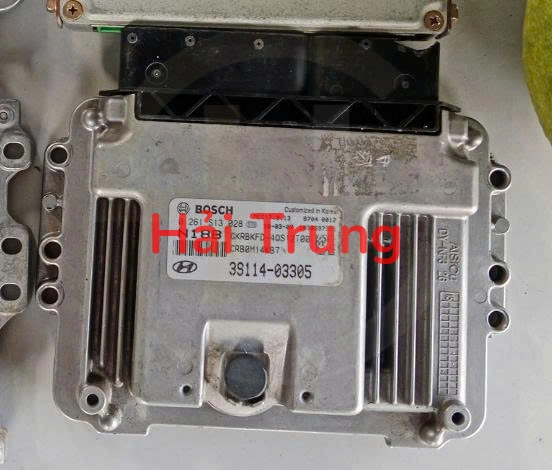 Hộp điều khiển động cơ Ecu Hyundai Accent 2011-2017 3911403305