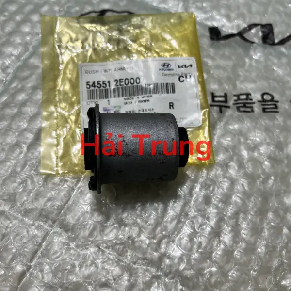 Cao su càng A nhỏ Hyundai Santafe chính hãng