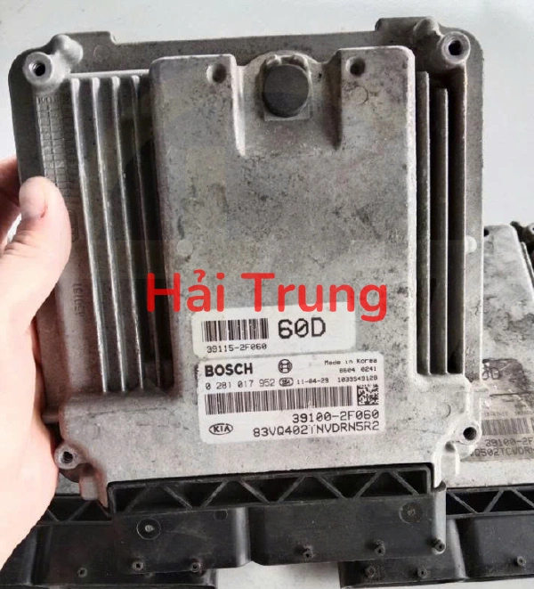 Hộp Ecu Kia Carniva Sedona 391002F060