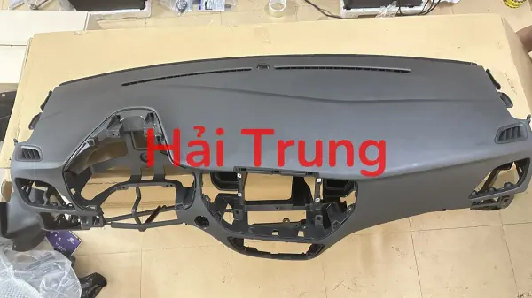 Mặt táp lô Hyundai Accent 2021-2024 chính hãng 84710H6160 TRY