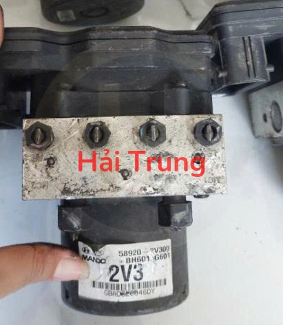 Cụm bơm ABS Hyundai Santafe 2006-2009 Tháo xe 589102V300