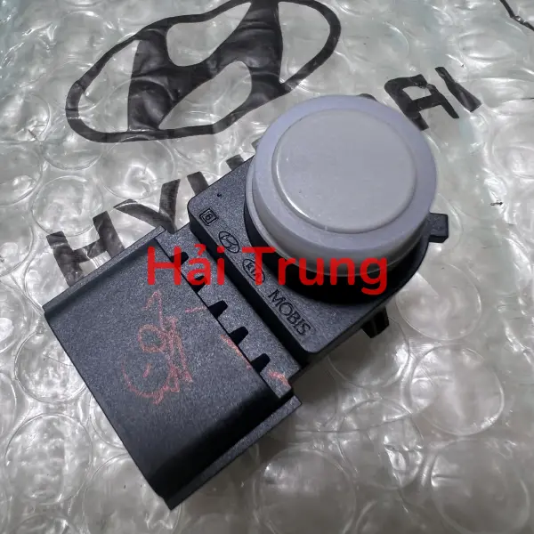 Cảm biến khoảng cách Hyundai Elantra chính hãng