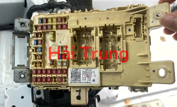 Hộp cầu chì táp lô Kia Sonet 2021-2025 91950CC312