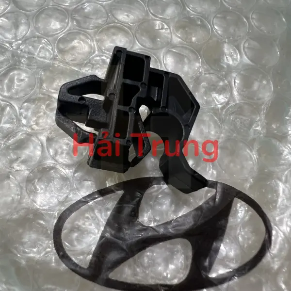 Vít nhựa ty chống Capo Hyudai I10 Grand 2013-2020