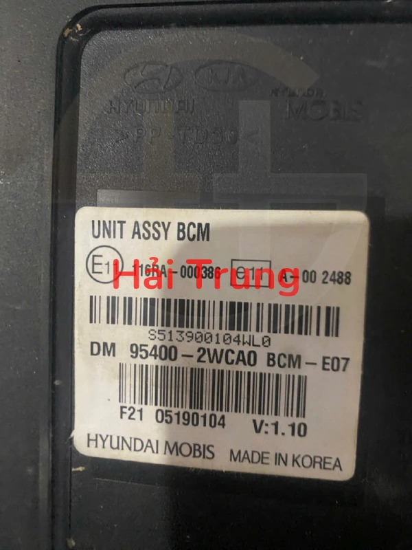 HỘP BCM SANTAFE 2013-2018 THÁO XE 954002WCA0