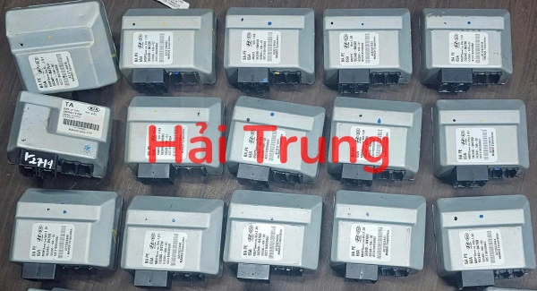 HỘP ĐIỀU KHIỂN TÚI KHÍ ĐẦY ĐỦ CHO XE HYUNDAI I10 56340B4500 56340B4700