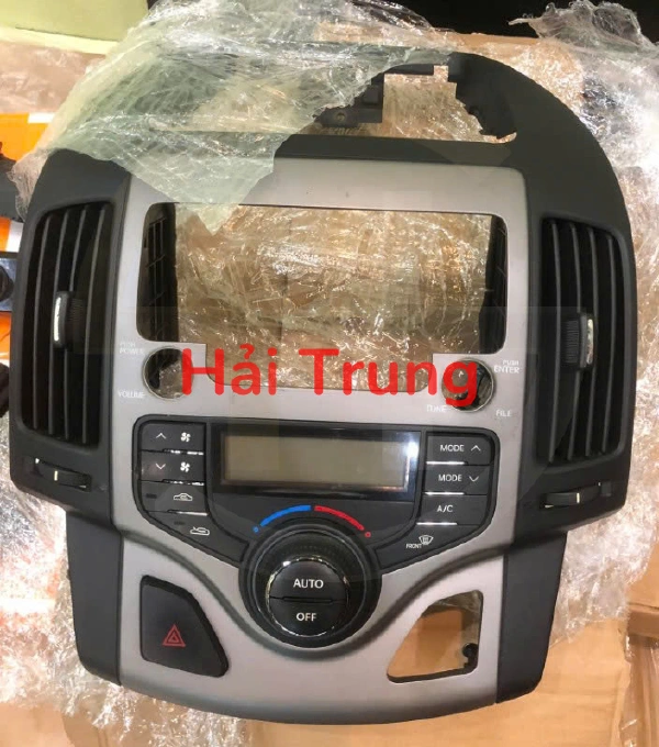 Tháo xe bảng điều khiển điều hòa Hyundai I30