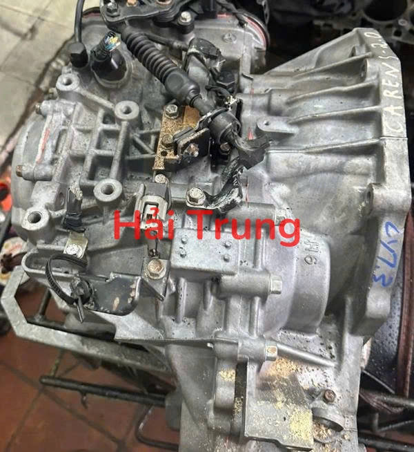 Tháo xe Hộp số Kia Carens 2.0 máy xăng AT