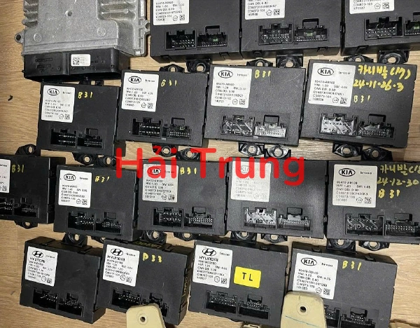 95470D3100 Hộp điều khiển mở cốp Hyundai Tucson 2015-2020 Tháo Xe