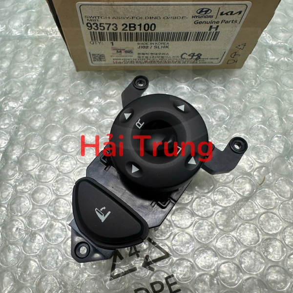 Công tắc chỉnh gương Hyundai Santafe 2009-2012 935732B100