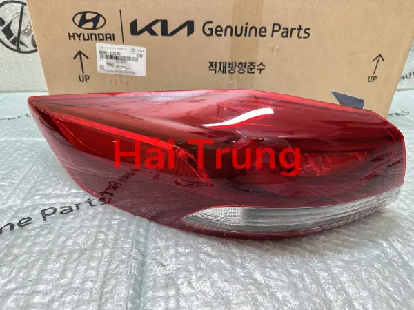 Đèn hậu ngoài Hyundai Elantra 2018 chính hãng