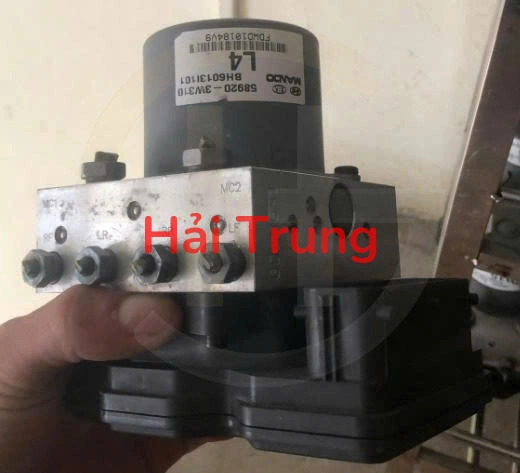 589203W310 Tháo xe Cụm ABS Hyundai I20 2012