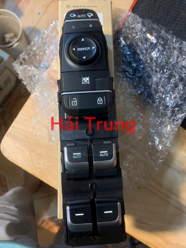 Công tắc tổng Kia Optima K5 2016-2020 93571D4140
