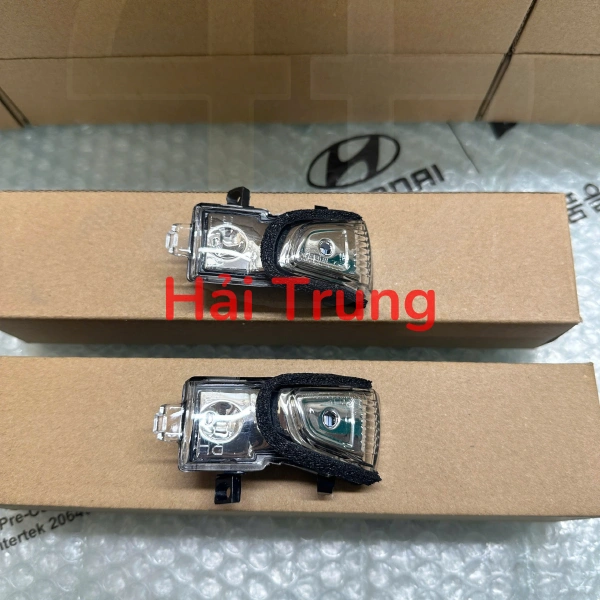 ĐÈN XI NHAN GƯƠNG HYUNDAI KONA 2023