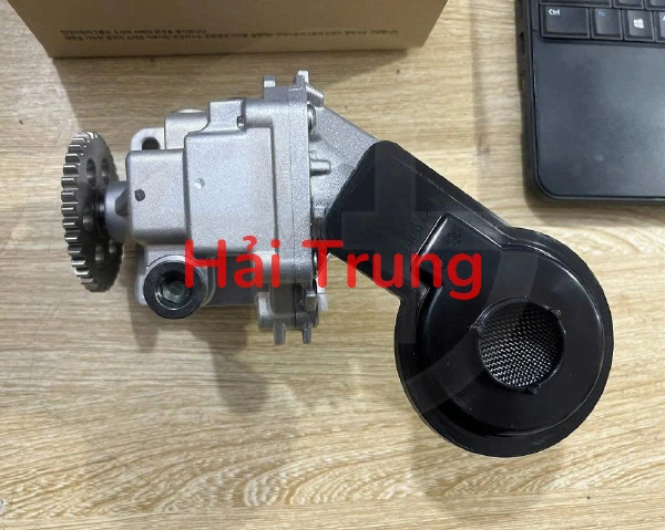 Bơm dầu Hyundai Santafe 2024 2025 2026 213102S500
