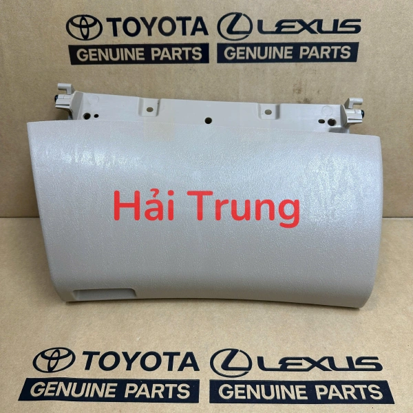 NẮP CỐP PHỤ TRÊN TOYOTA INNOVA