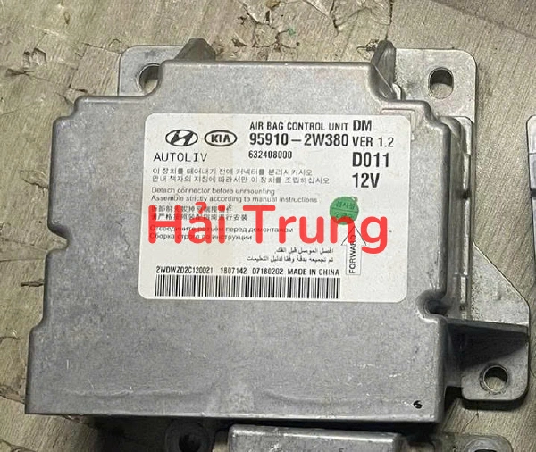 959102W380 Tháo xe hộp điều khiển túi khí Hyundai Santafe 2017 2018