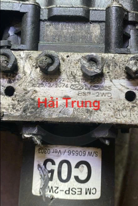 589102B801 Tháo xe cụm điều khiển ABS Hyundai Santafe 2007 2008 2009 2010