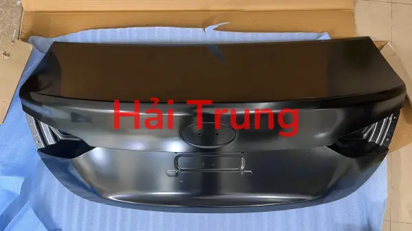 Cốp sau Hyundai Accent chính hãng