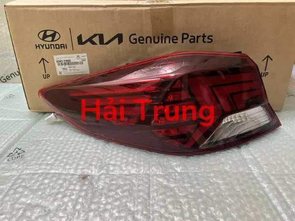 Đèn hậu ngoài Hyundai Elantra 2018 chính hãng