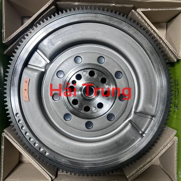 Bánh đà Hyundai Solati chính hãng Valeo