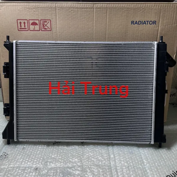 Két nước Kia K3 chính 2017 chính hãng