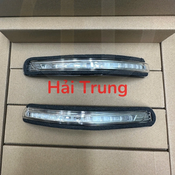 Đèn xi nhan gương Kia Rio 2012-2017 876141W000 876241W000