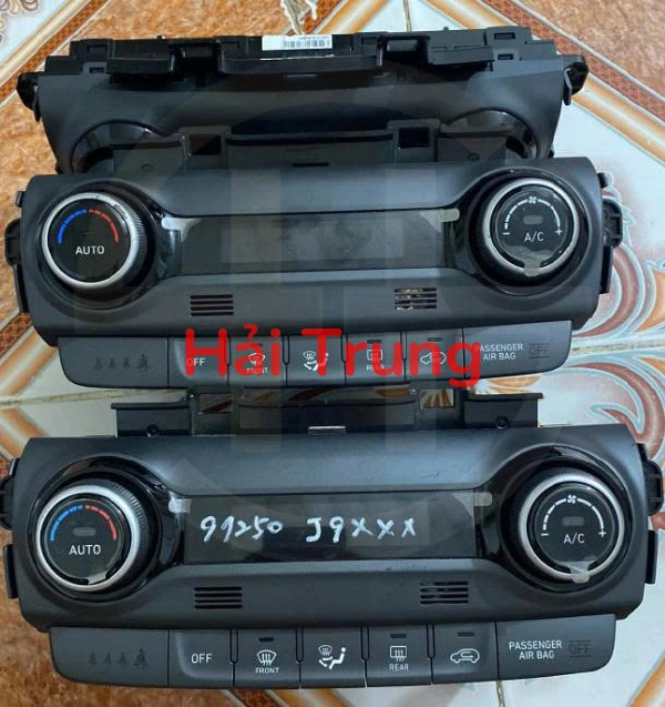 Tháo xe bảng điều khiển công tắc điều hòa Ac Hyundai Kona 2018-2020