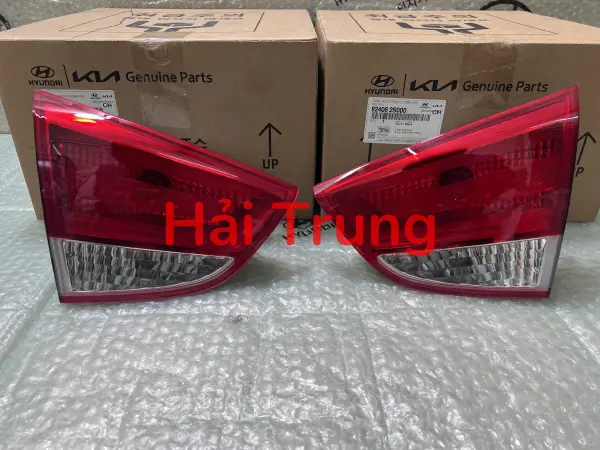 Đèn hậu trong Hyundai Tucson 2013 chính hãng