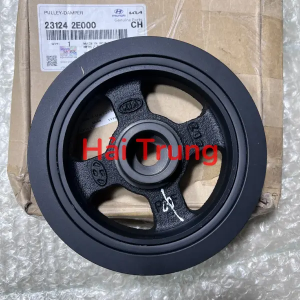 Bình nước rửa kính Toyota Camry chính hãng