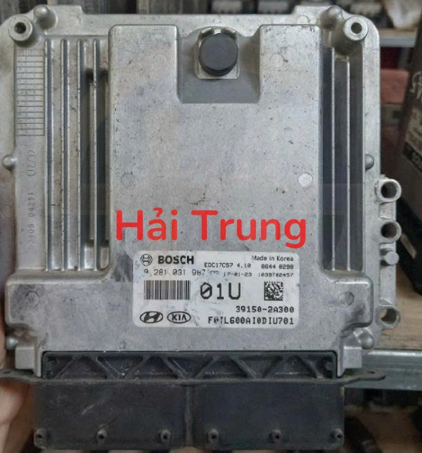 Tháo xe Hộp điều khiển động cơ hộp đen Ecu Hyundai Tucson 391502A300