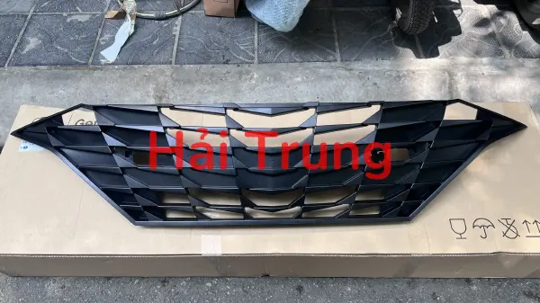 Mặt ca lăng Hyundai Elantra 2023 chính hãng
