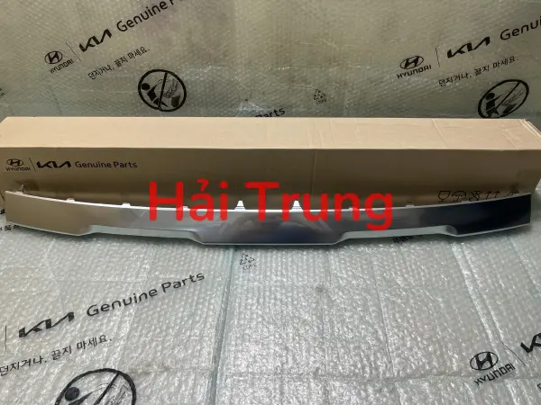 Ốp mạ cản trước Hyundai Santafe 2022-2023 chính hãng 86577S1600
