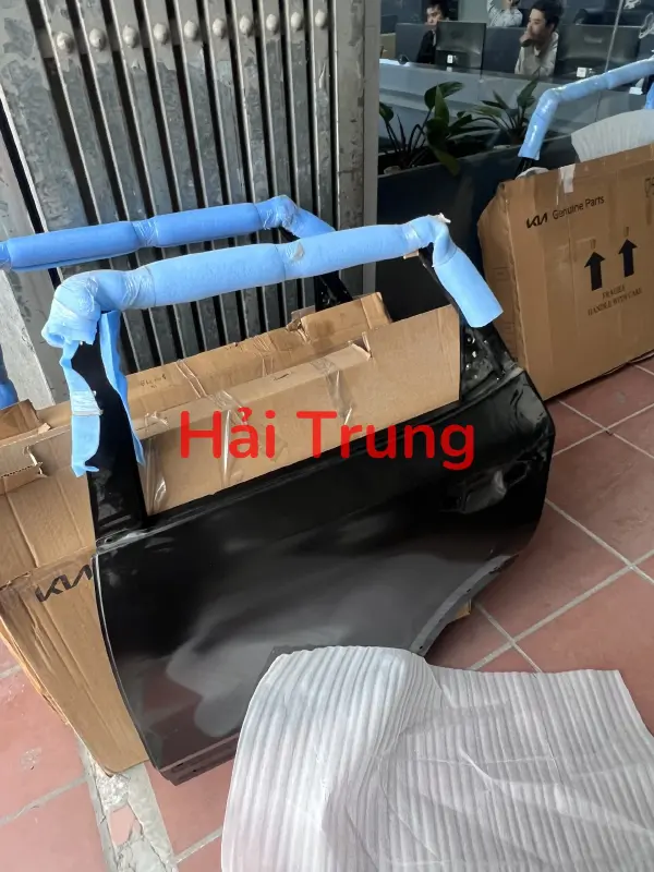 Cánh cửa sau Kia Seltos chính hãng