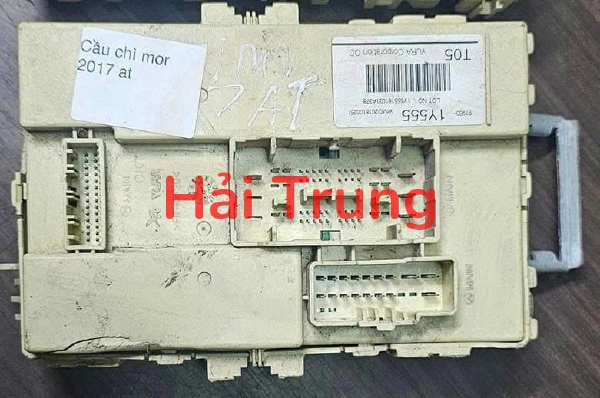 919501Y555 Hộp cầu trì Kia Morning 2018 2019 2020 2021